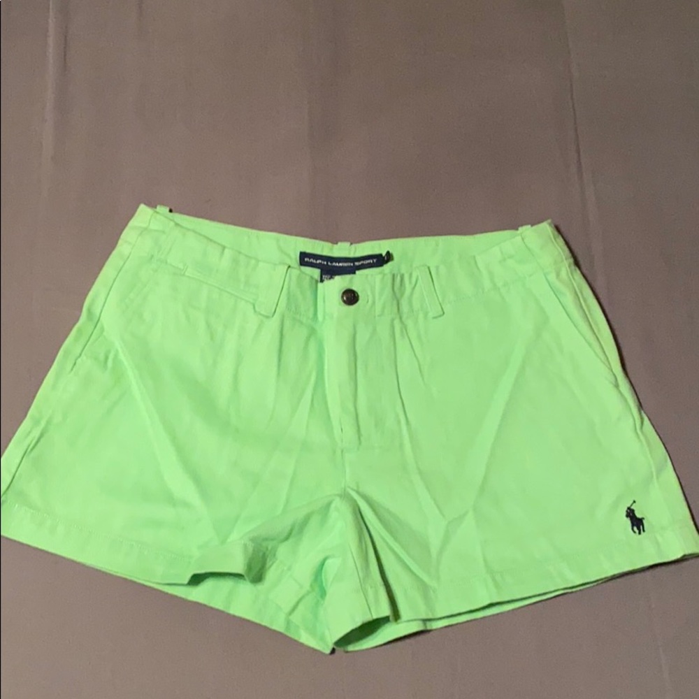 Size 8 Women’s Ralph Lauren SPORT Shorts.
